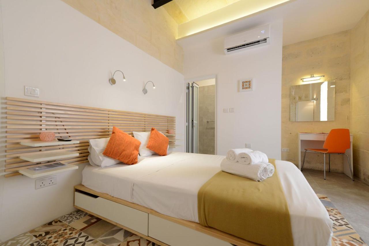 Private Rooms With Bathroom In Valletta Luaran gambar