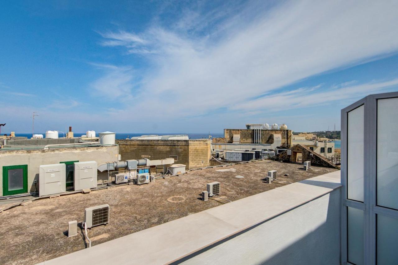 Private Rooms With Bathroom In Valletta Luaran gambar