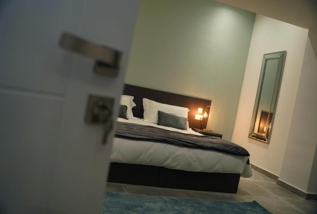 Private Rooms With Bathroom In Valletta Luaran gambar